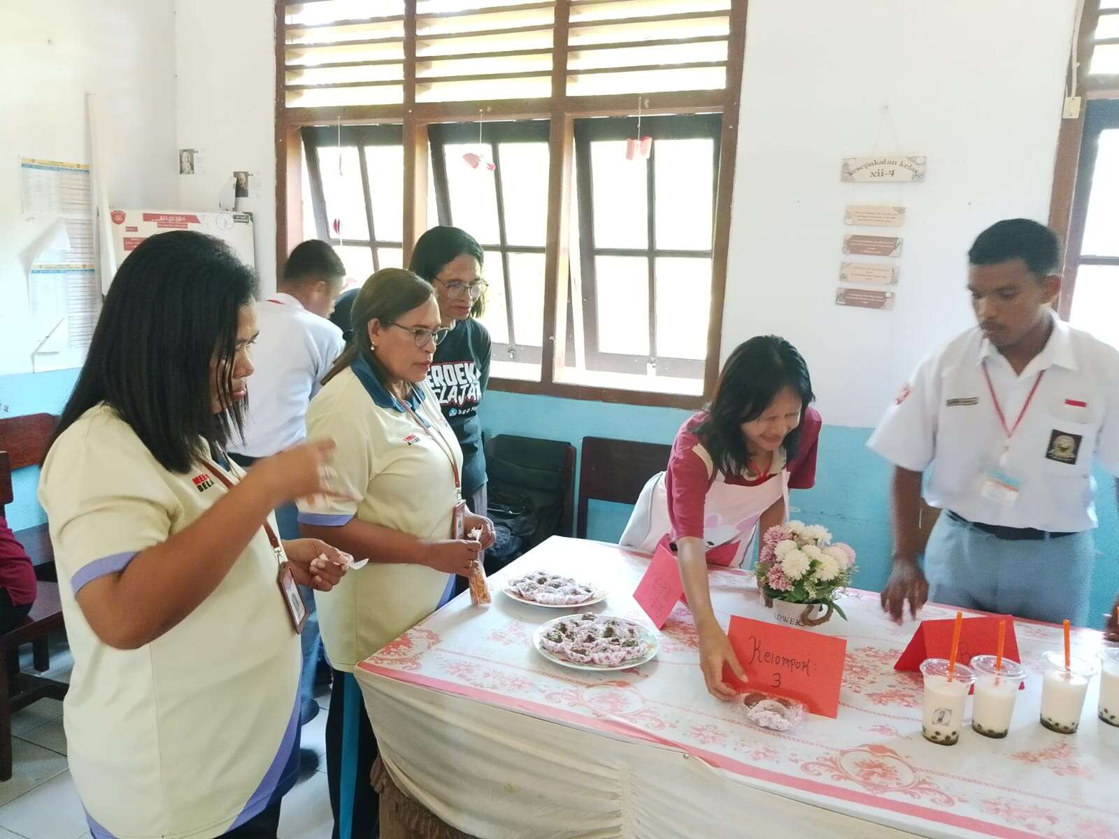Ujian Praktik Mulok dan Prakarya Murid Kelas XII SMA PGRI DOBO 2026